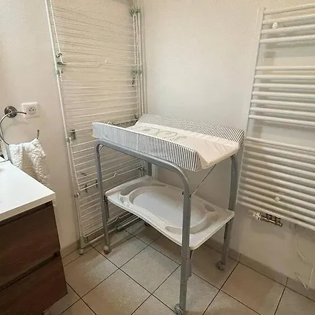 Apartment Le Timbaud, T4 Cosy, Balcon, Parking, Aux Portes De Paris Drancy