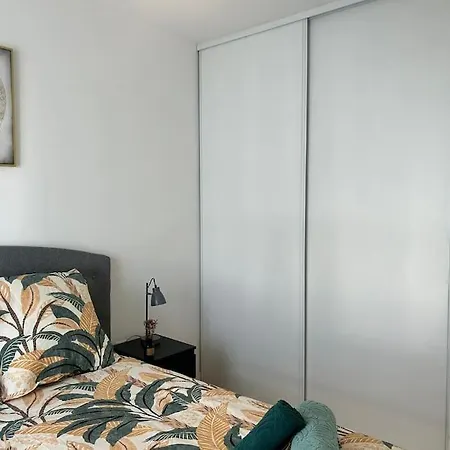 Le Timbaud, T4 Cosy, Balcon, Parking, Aux Portes De Paris *