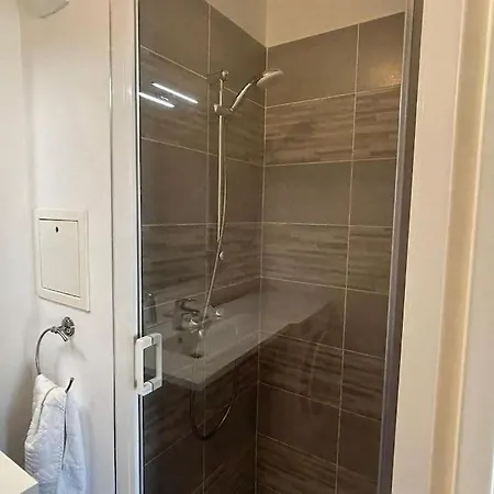 Le Timbaud, T4 Cosy, Balcon, Parking, Aux Portes De Paris Apartment *