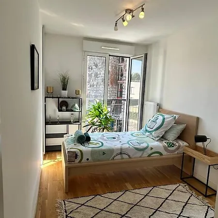 Apartment Le Timbaud, T4 Cosy, Balcon, Parking, Aux Portes De Paris *
