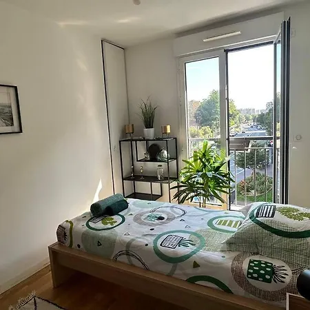 Le Timbaud, T4 Cosy, Balcon, Parking, Aux Portes De Paris Drancy